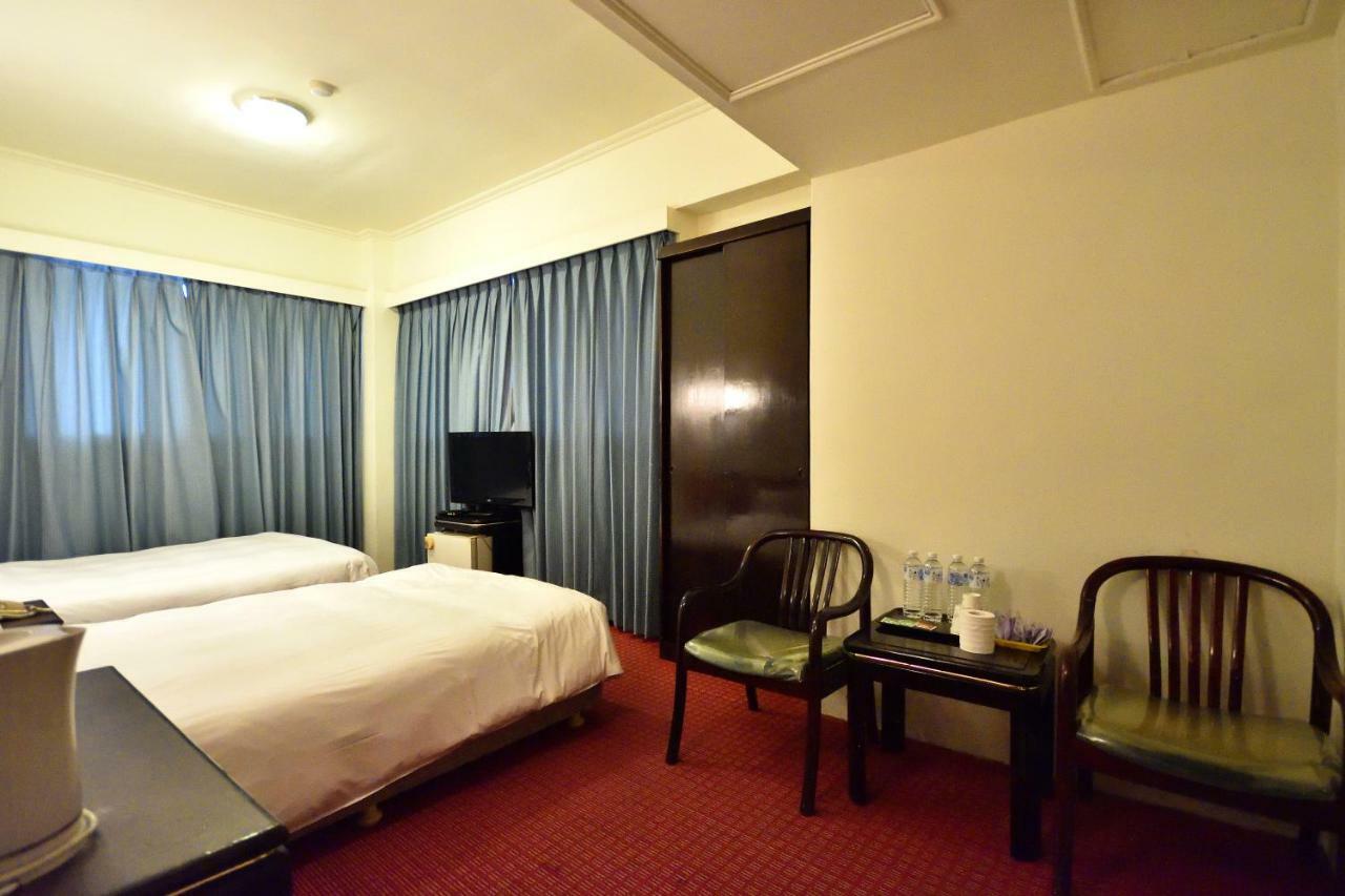Yuanshin Hotel Taitung Экстерьер фото