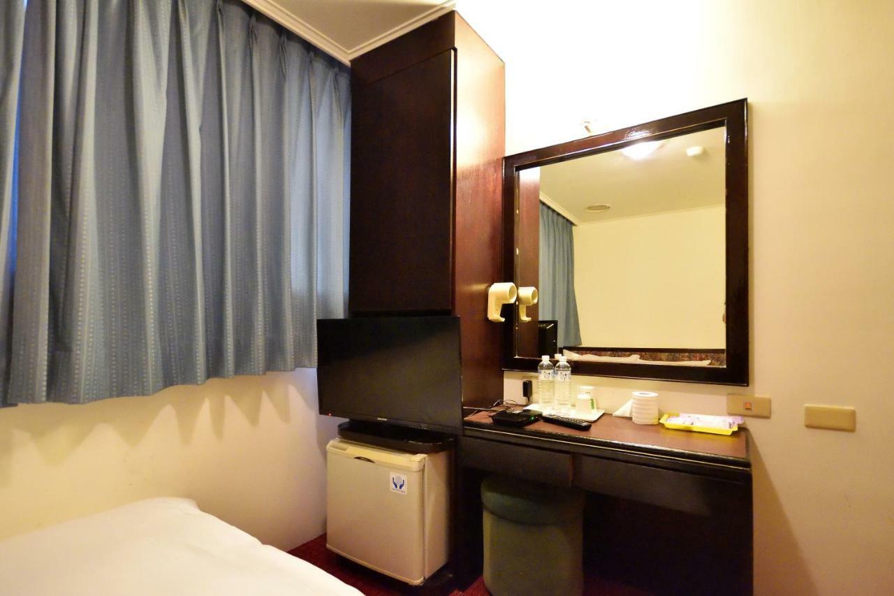 Yuanshin Hotel Taitung Экстерьер фото